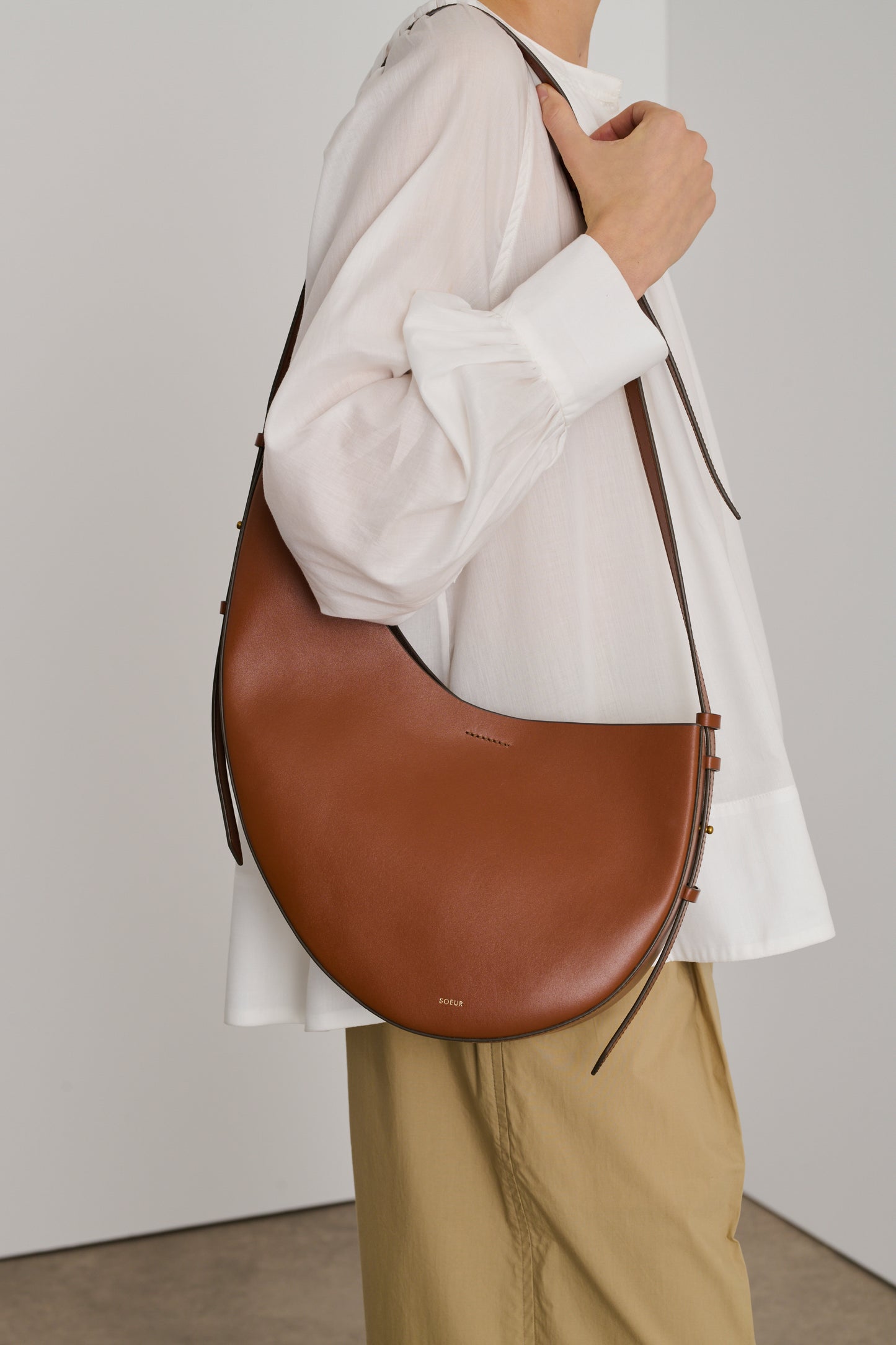 SIERRA OFF-WHITE BLOUSE